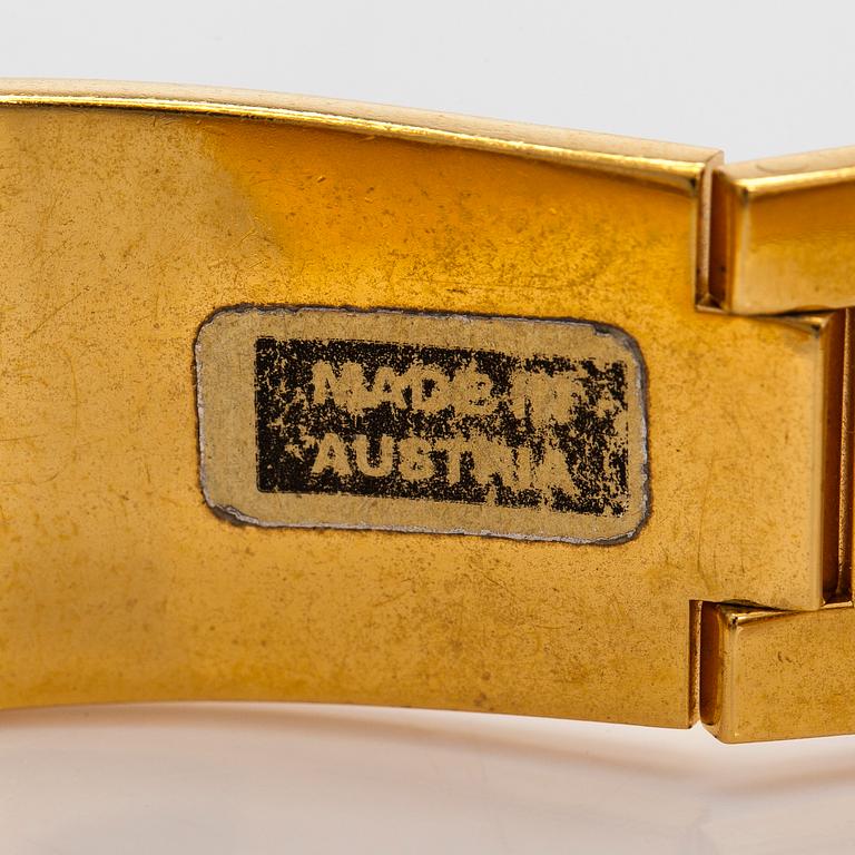 Michaela Frey, armband och halssmycke, förgylld metall, emalj.