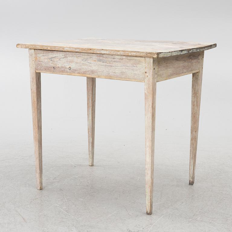 A table, 19th century.