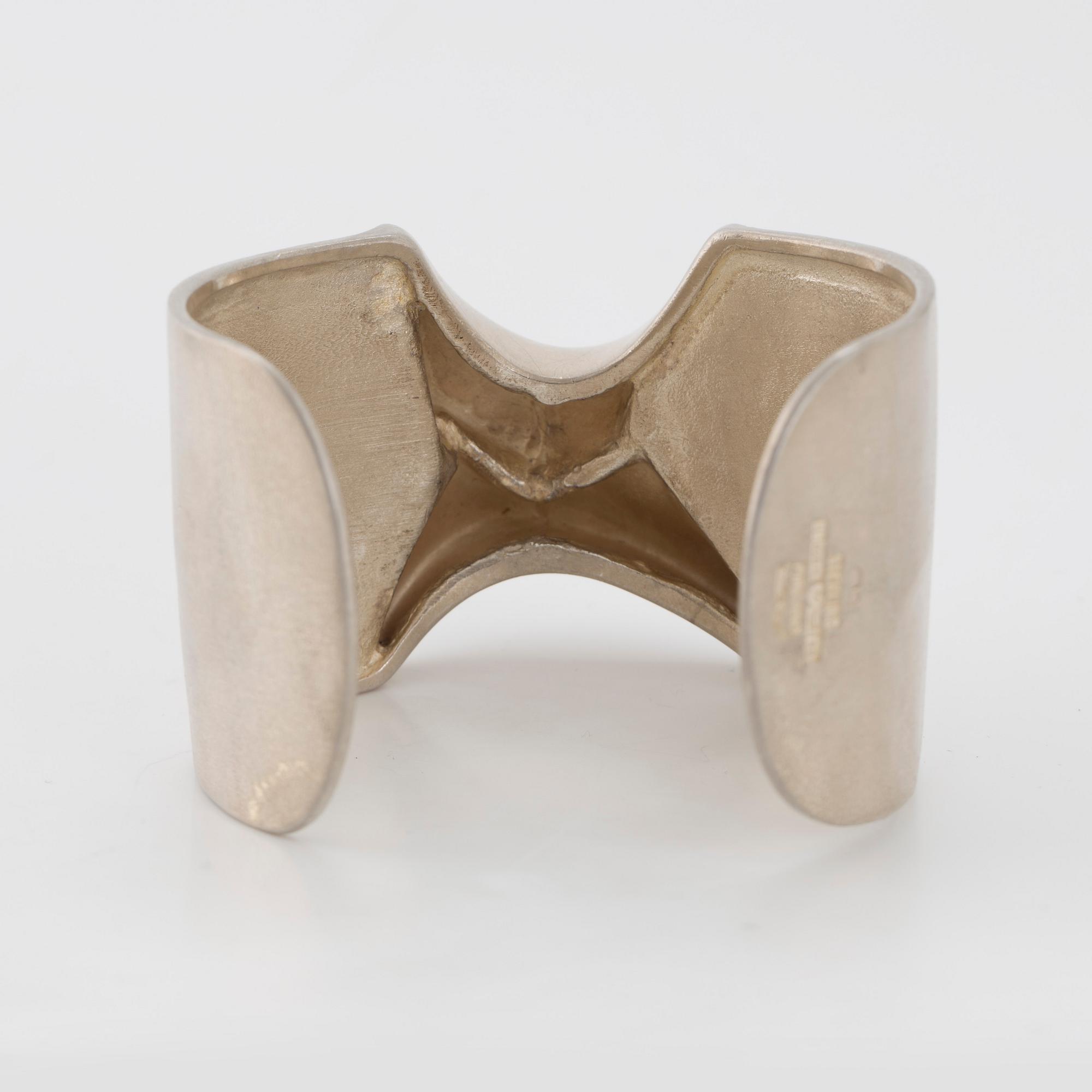 BJÖRN WECKSTRÖM, armband av sterlingsilver, "Mannen från Merkurius", Lapponia 1970. Vikt ca 70 gram.