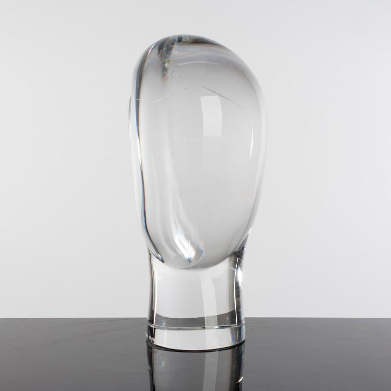 A GLASS SCULPTURE by Görfan Wärff, Kosta Boda.