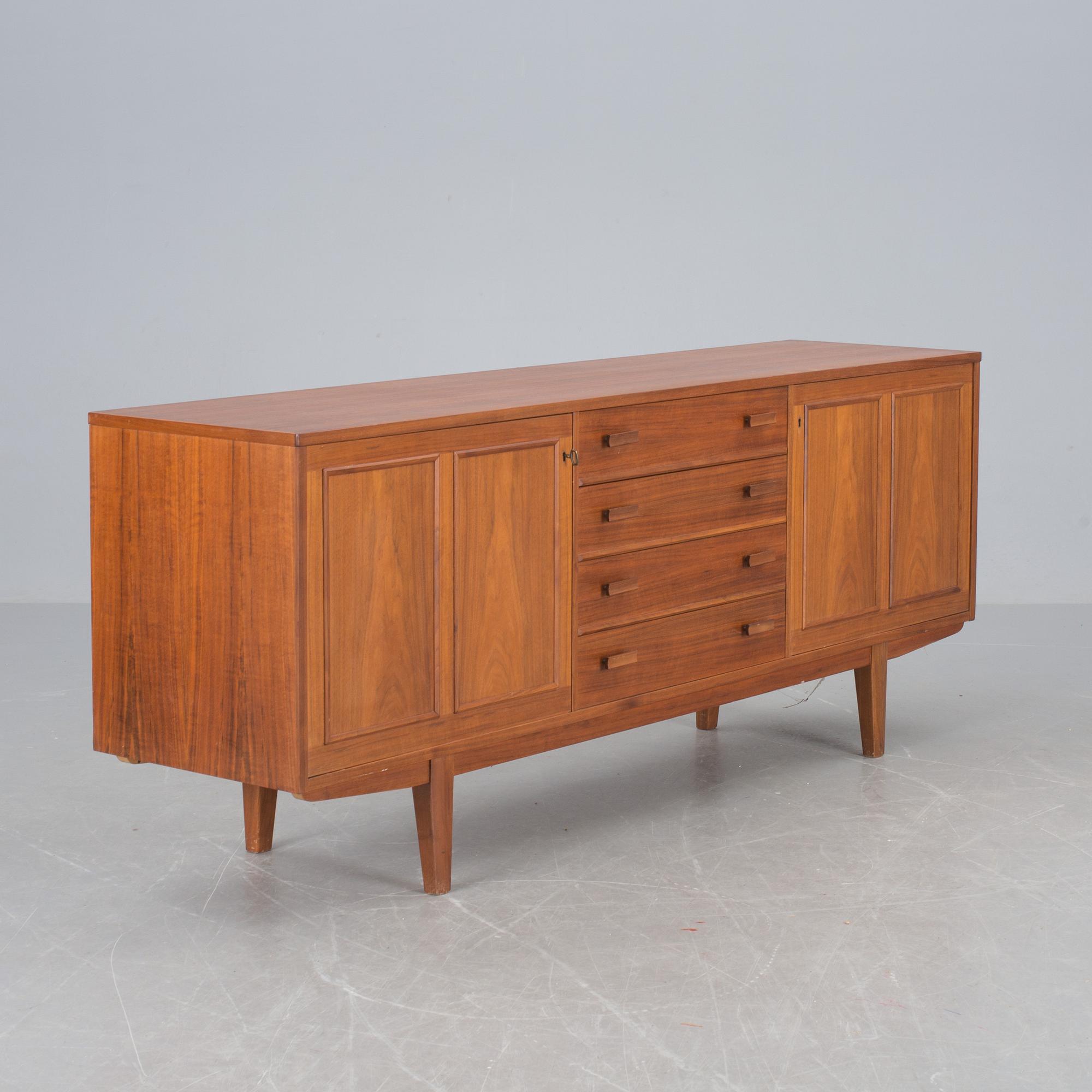 SIDEBOARD, Danmark, 1900-talets andra hälft.