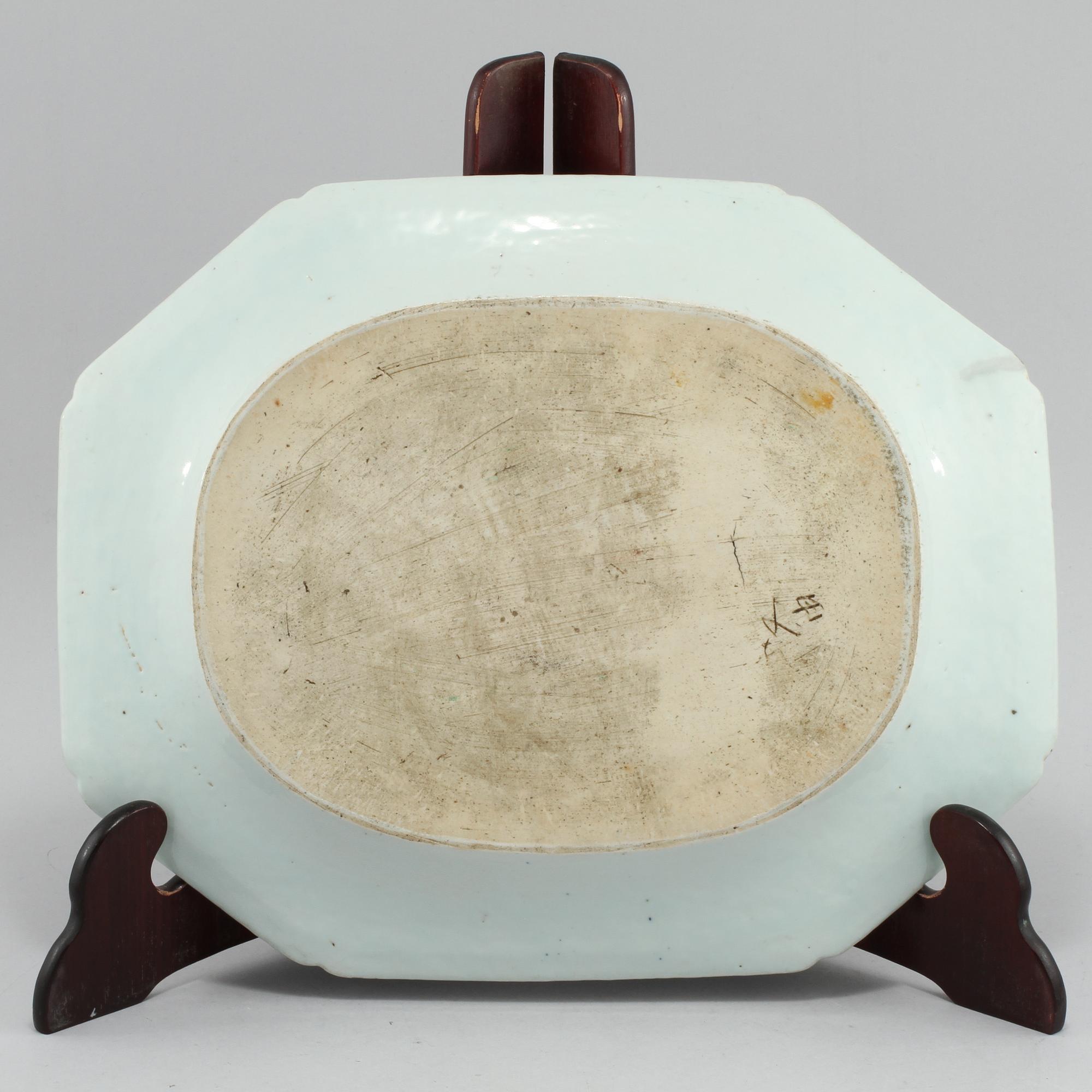 STEKFAT, porslin, Kina, 1700-tal.