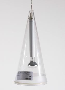 TAKARMATUR, glas. Design: Achille Castiglioni, Flos, Italien. Modell: Flos Fucsia 1.