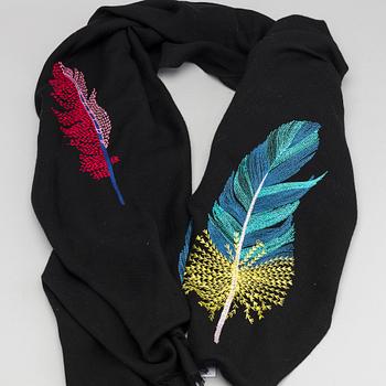 PAUL SMITH, scarf.