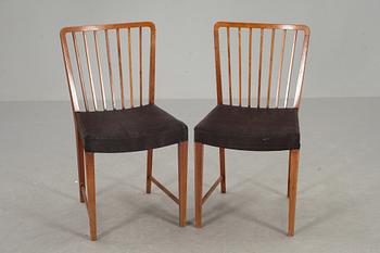 STOLAR, ett par, monogrammärkta FH, Danmark 1900-talets andra hälft.