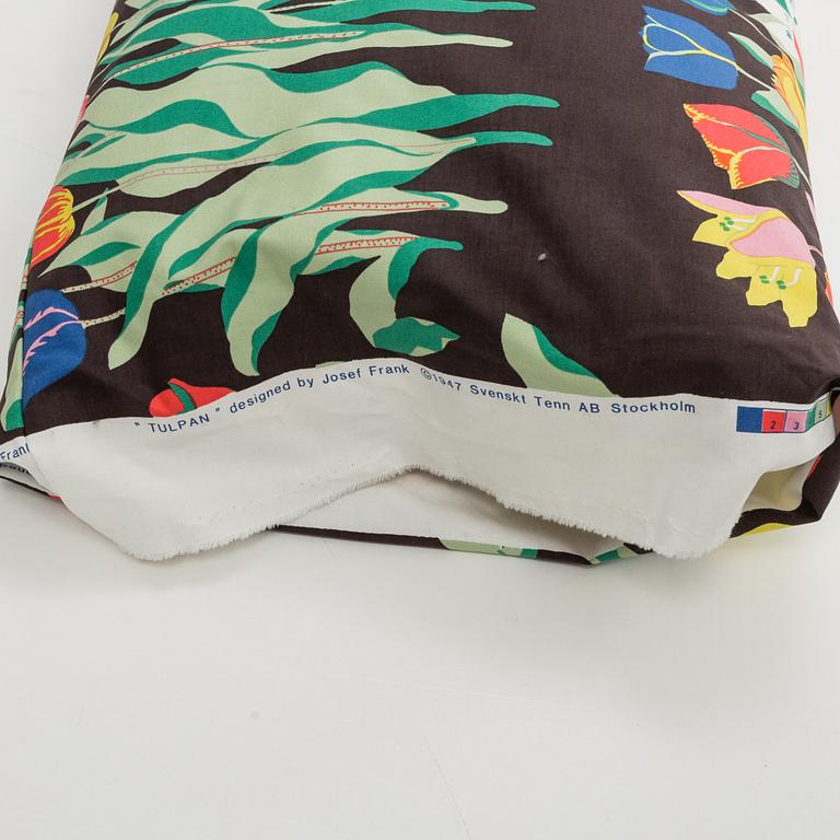 A cotton curtain and 6 pillows, in the textile "Tulpan", Firma Svenskt Tenn.