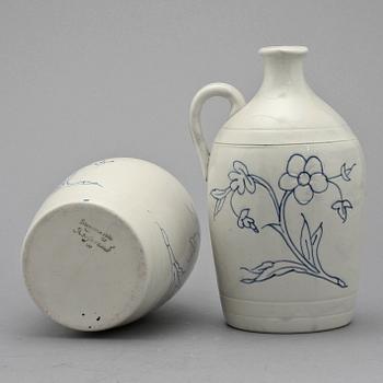 KRUS, 2 st, stengods, varav en Rörstrand, 1900-tal.