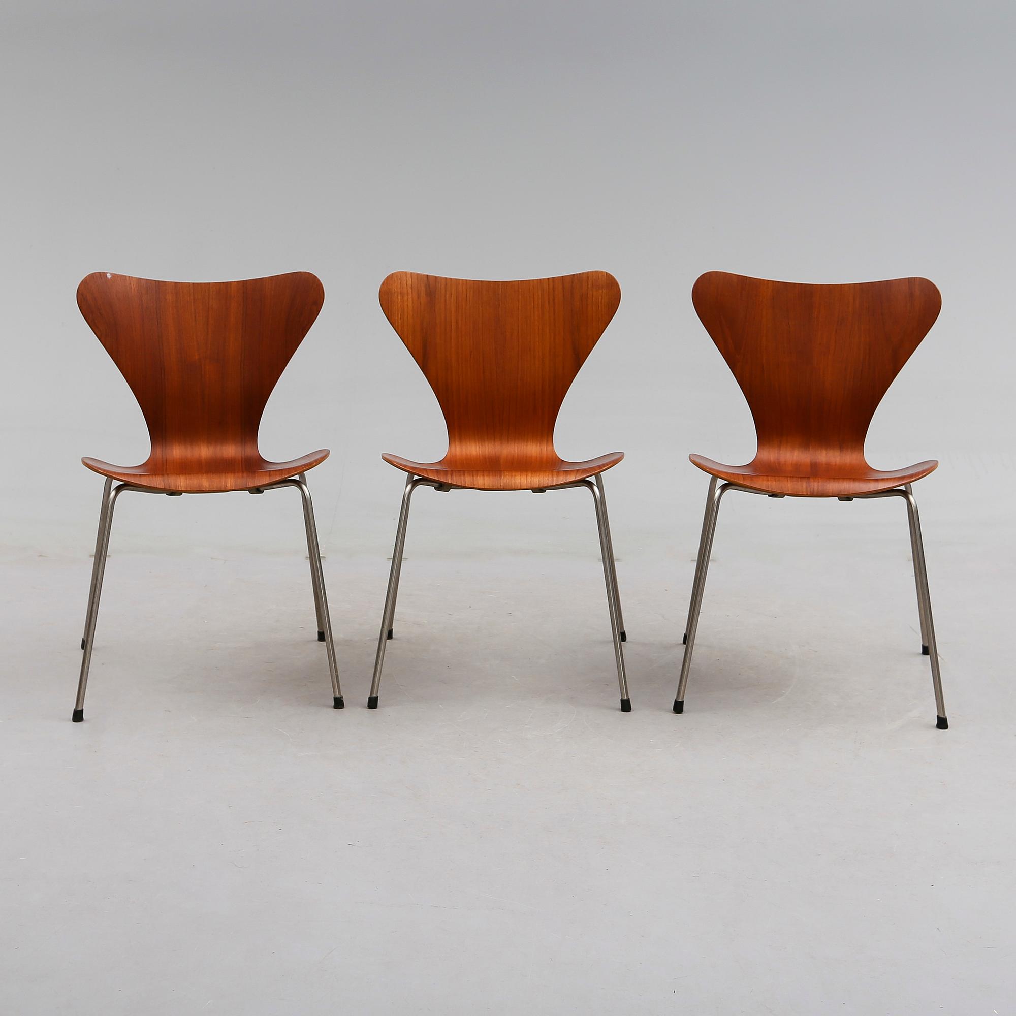 STOLAR, 3 st, "Sjuan", Arne Jacobsen, Fritz Hansen.