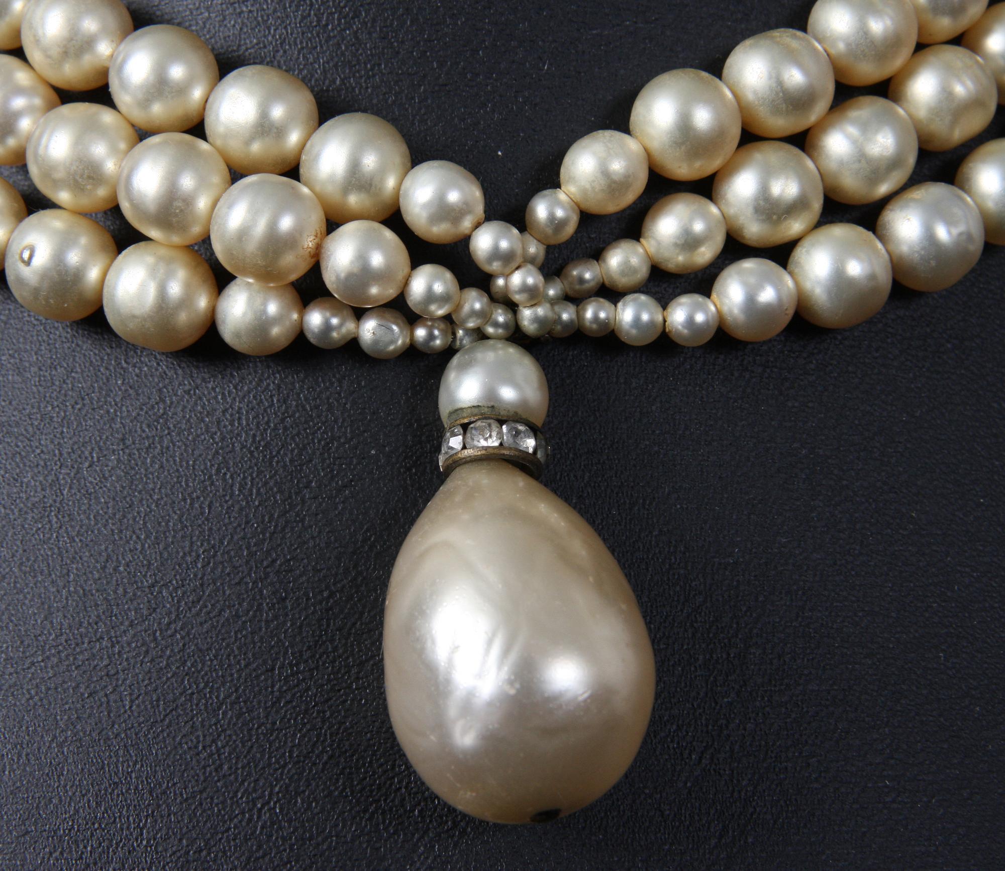 HALSBAND, 1900-tal.