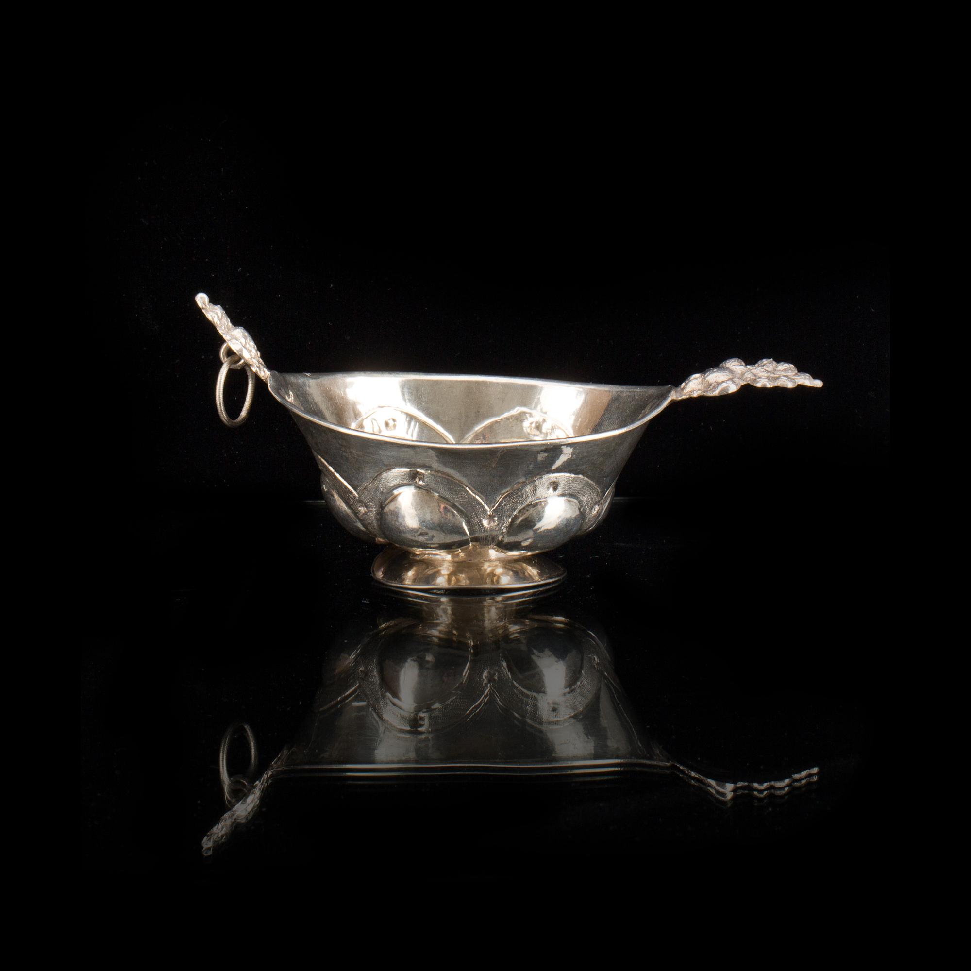 KÅSA, silver, Pehr Wilhelm Hanngren, Falun,1804. Vikt ca 60g.