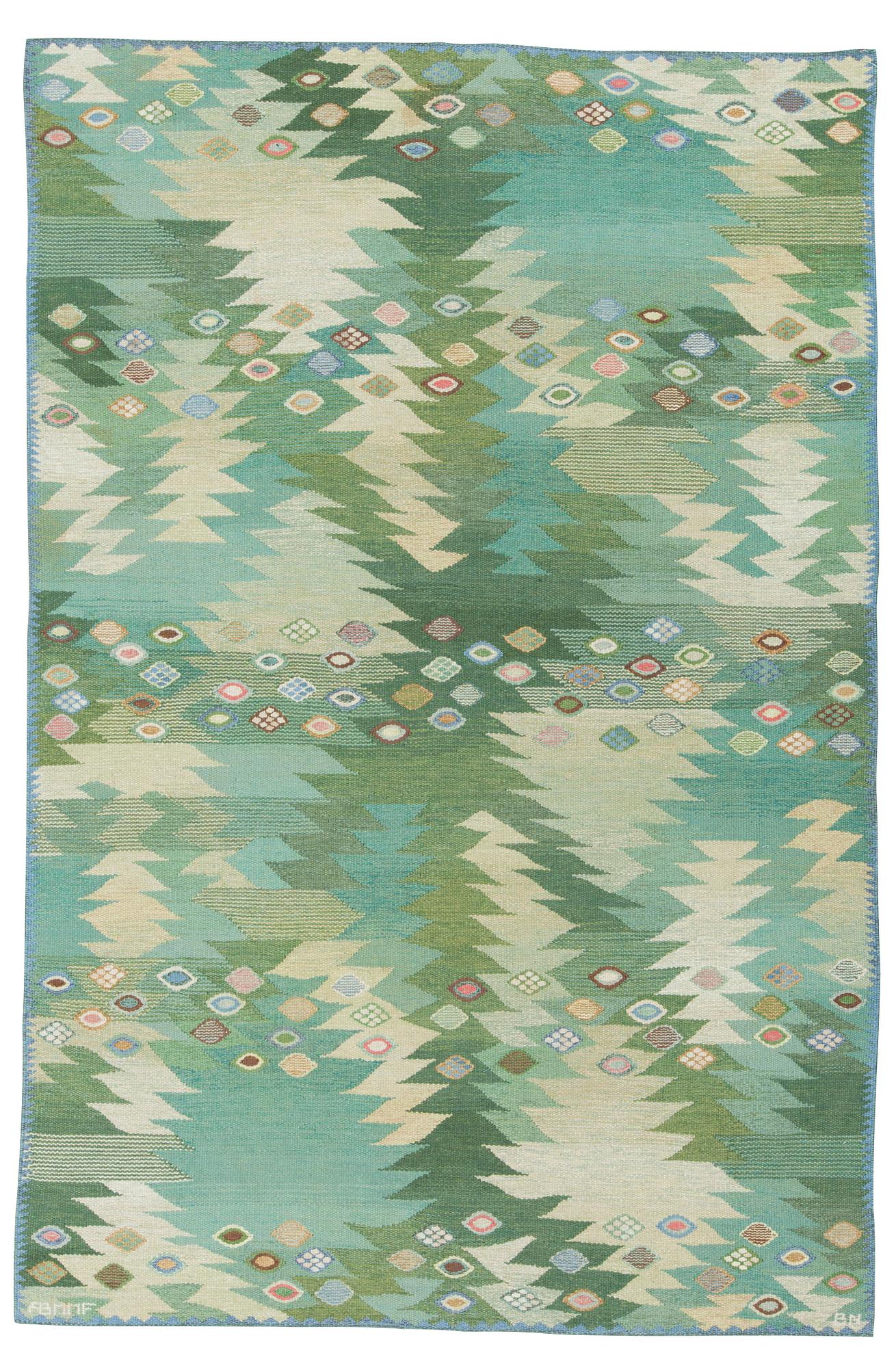 Barbro Nilsson, MATTA. "Tånga, grön H". Gobelängteknik. 256 x 166,5 cm. Signerad AB MMF BN.
