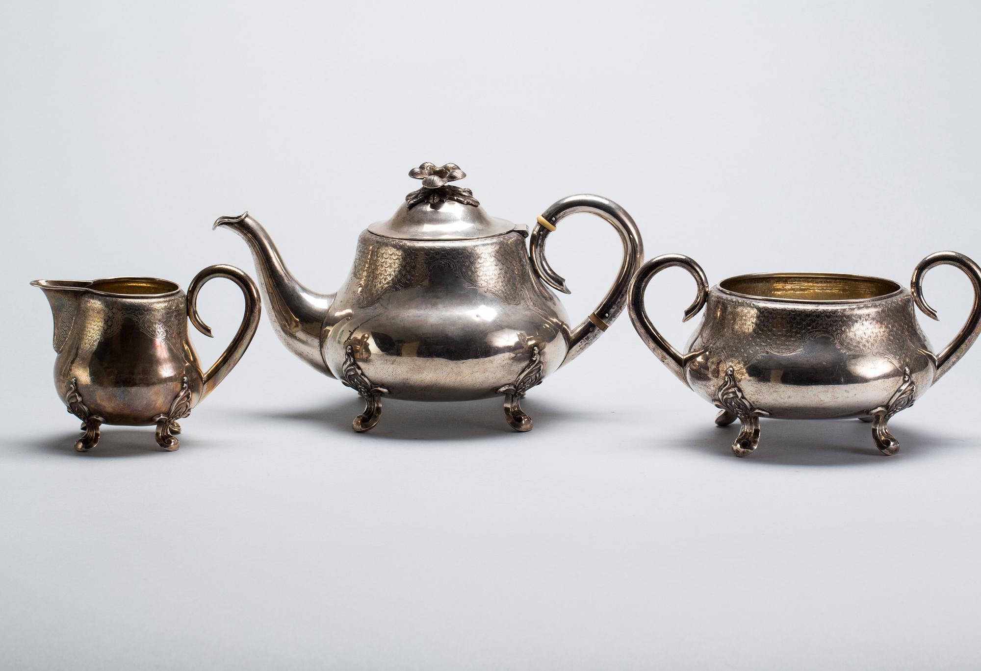 TESERVIS, 3 delar, silver, Peter Hertz, Köpenhamn, 1860, vikt ca 900g.