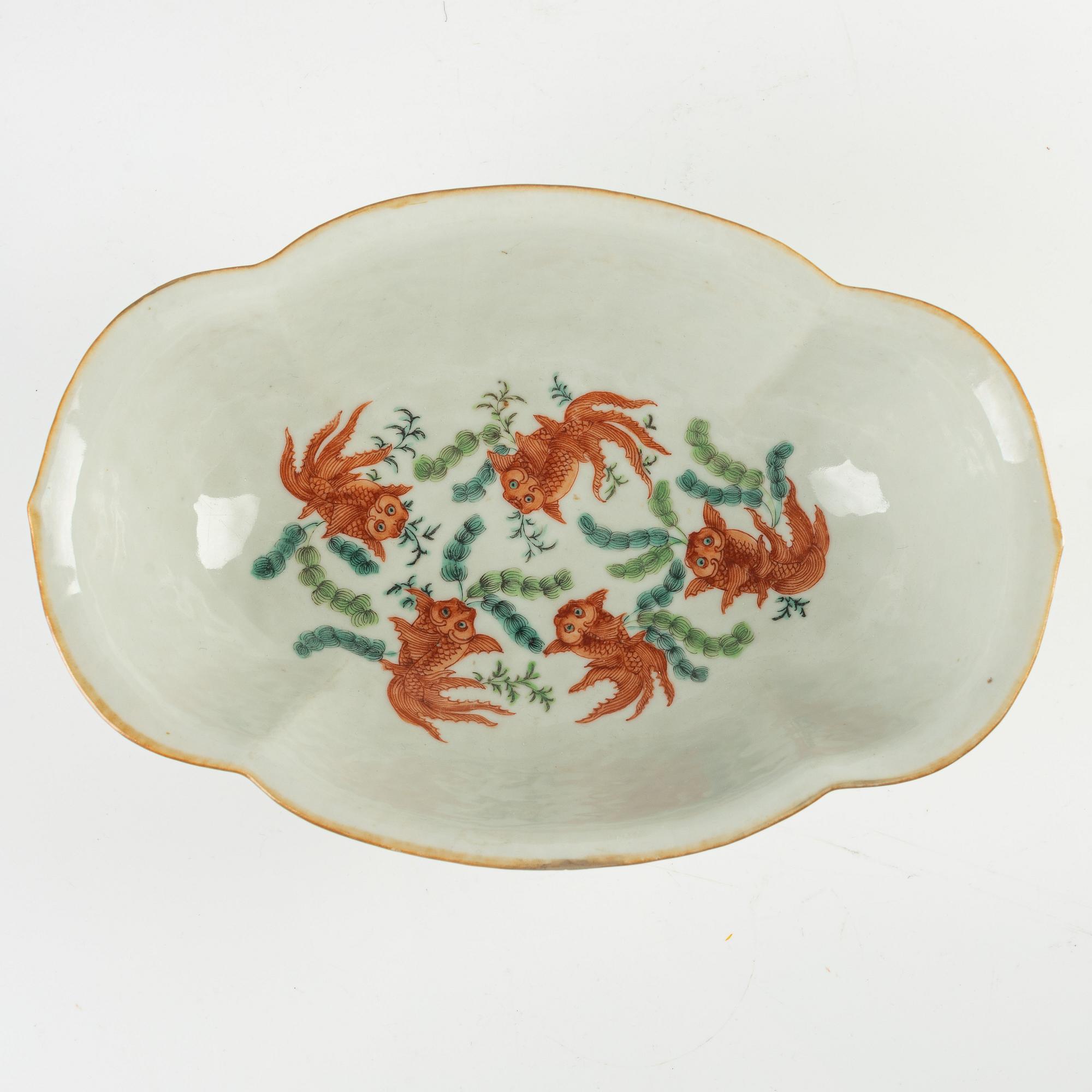 Skål på fot, Kina, Qingdynastin, 1800-tal.