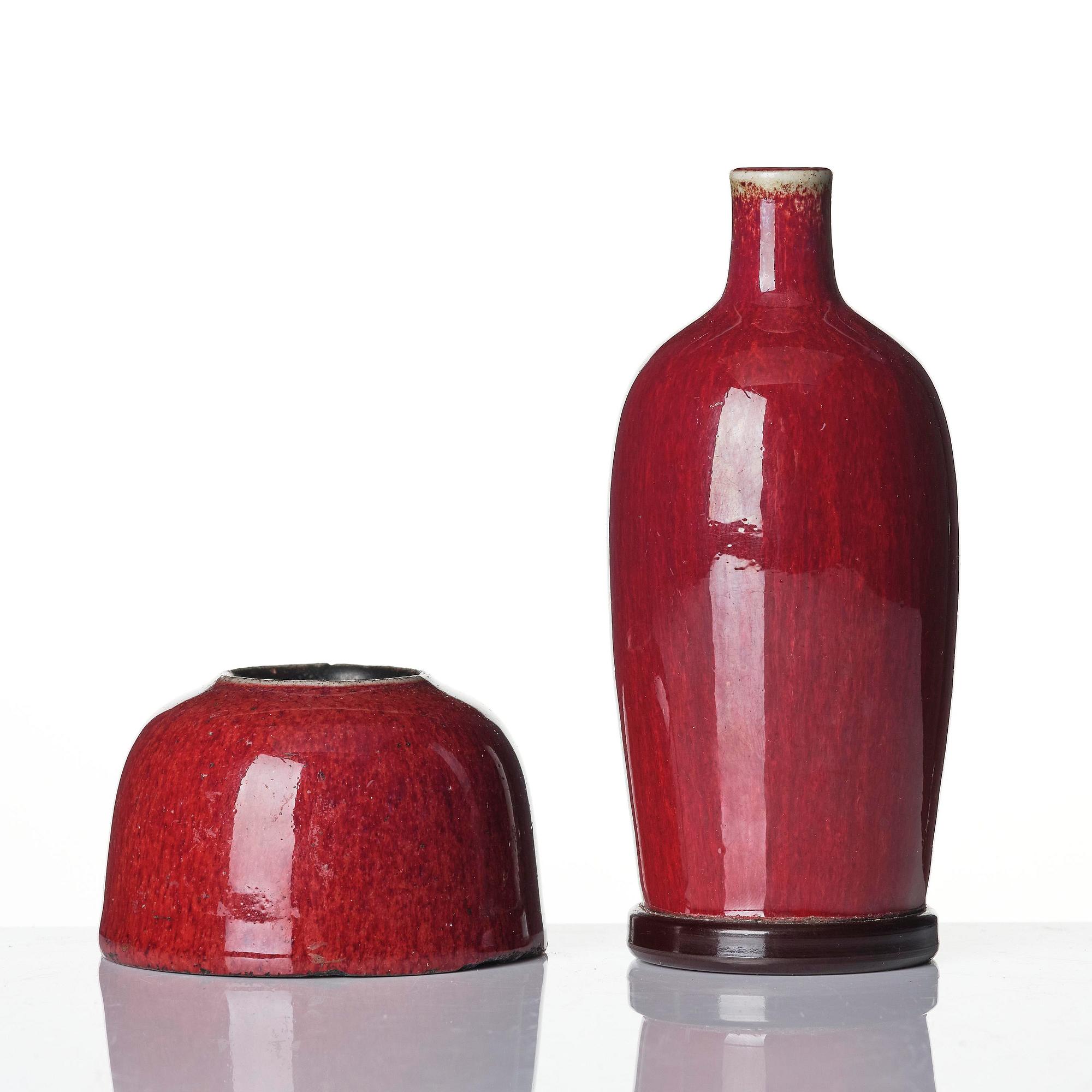 A flambé glazed vase and brush-washer, Qing dynasty, 18th/19th century.