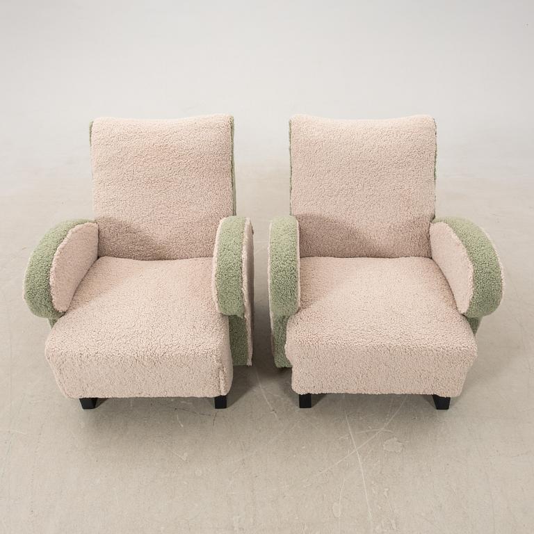Armchairs, a pair from the 1940s/50s.