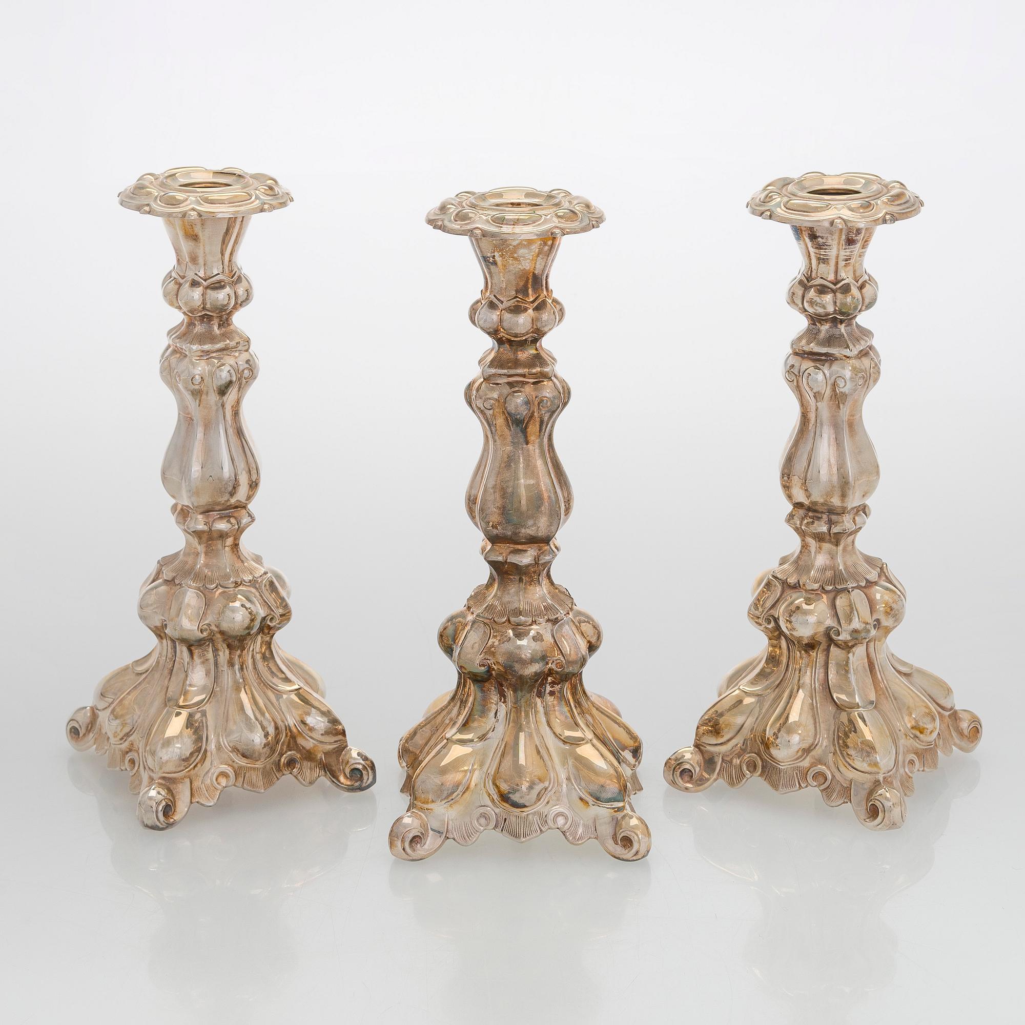 Kynttilänjalkoja, 3 kpl, hopea, Kultakeskus Hämeenlinna 1980 ja 1985.