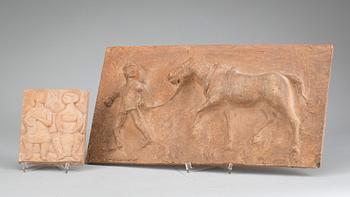 Sven Lundqvist · RELIEFER, 2 st. Terracotta, Sven Lundqvist och Dahlberg.
Numrerade 1/10.