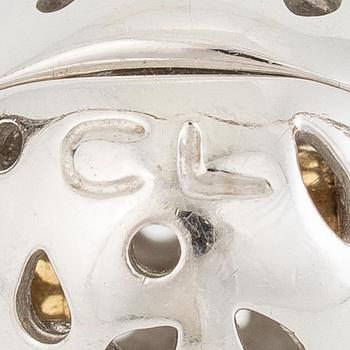 Ole Lynggaard, Charlotte Lynggaard, necklace 14K gold and silver with clasp in 18K white gold.