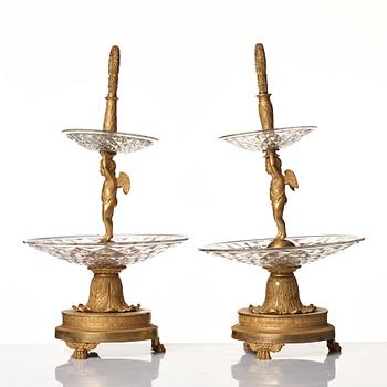 BORDSUPPSATSER, ett par, i Pierre Philippe Thomires art, Paris, 1800-talets början, Empire.