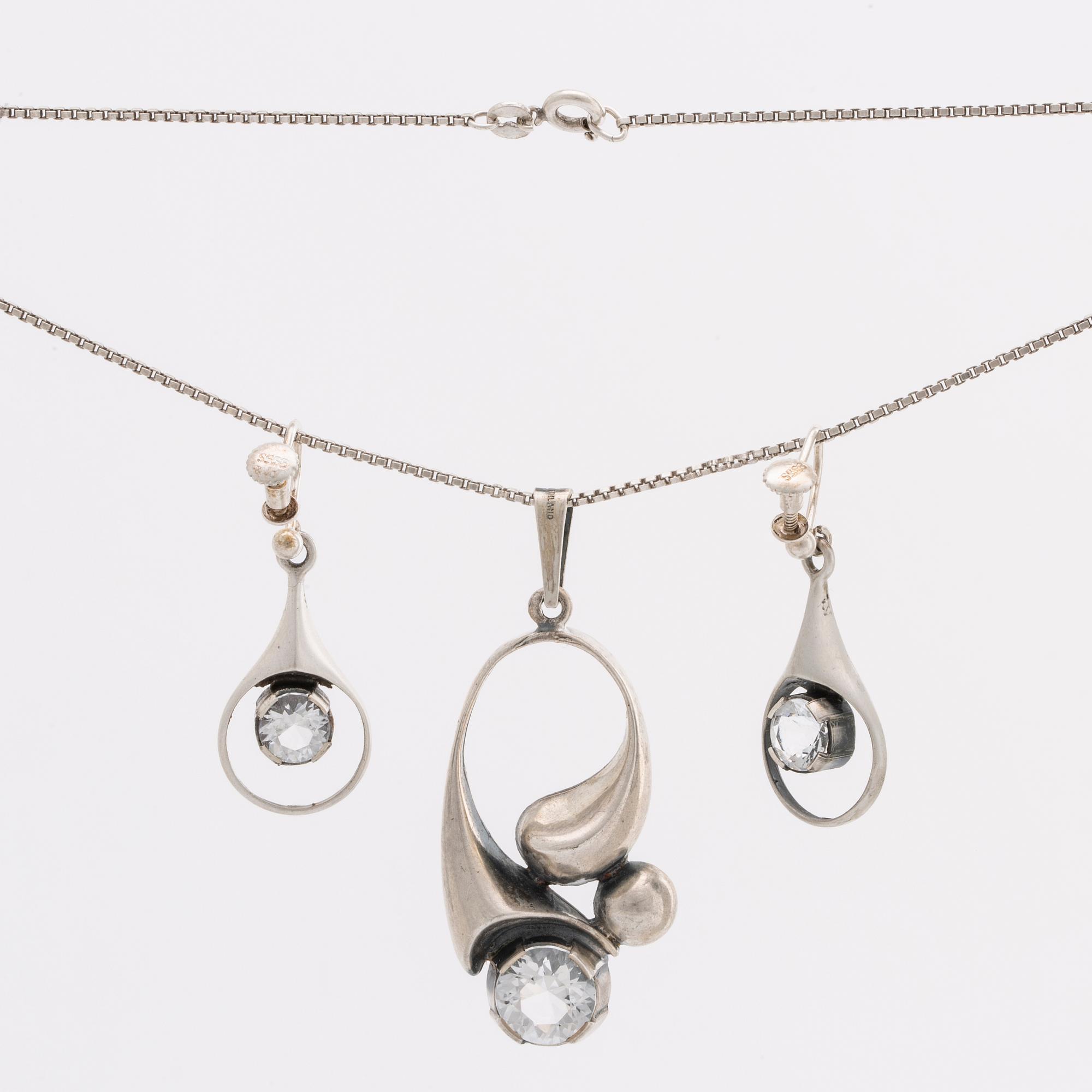 KARL LAINE, silver jewelry, 4 pieces with rock crystal, Finland, 1970s.