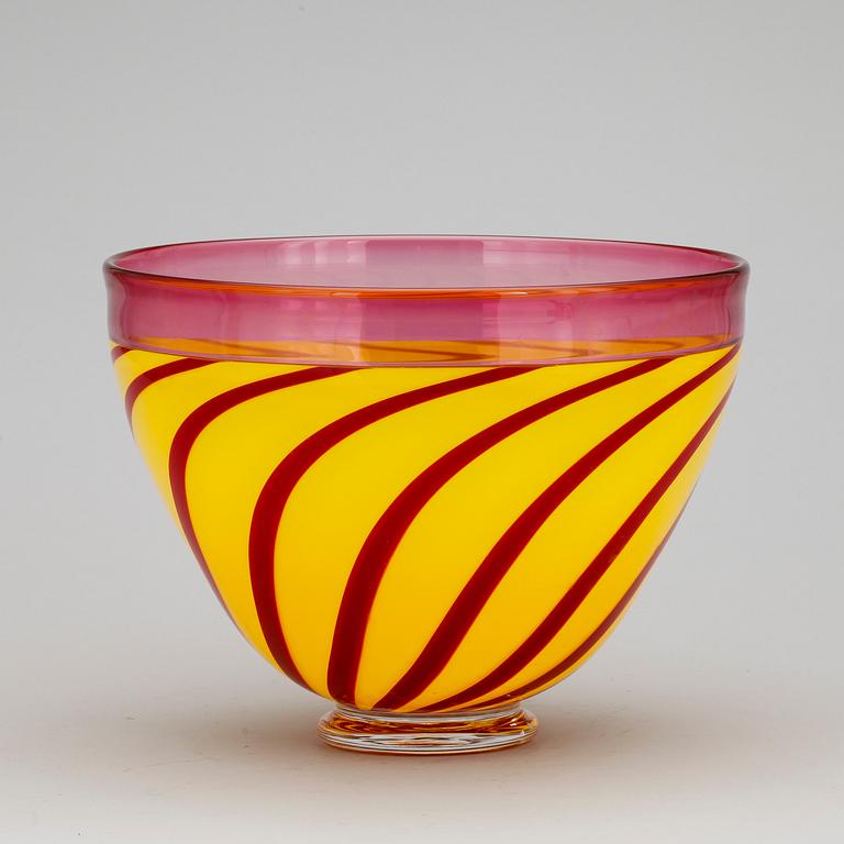 VAS, glas, Ulf Johansson, Sjöhyttan. Signerad.