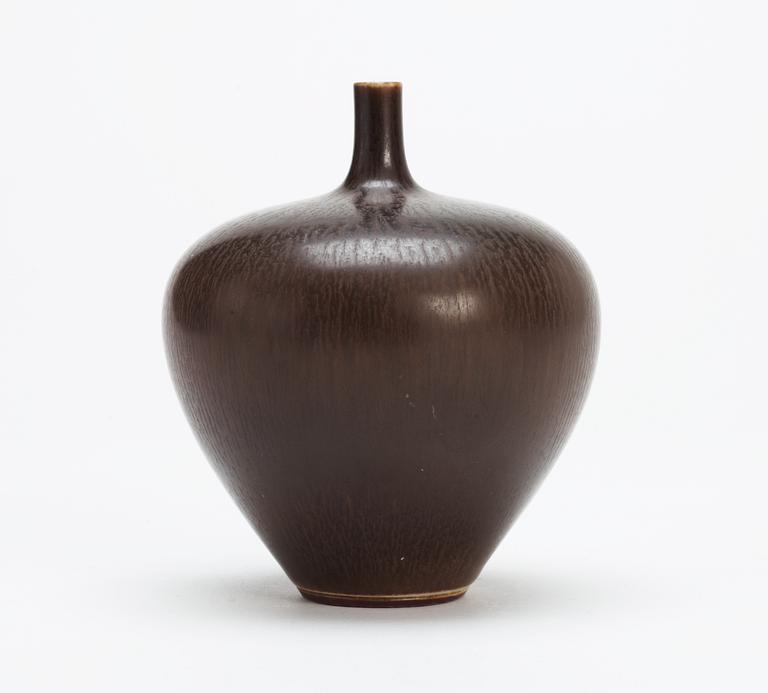 A Berndt Friberg stoneware vase, Gustavsberg studio 1965.
