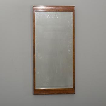 AXEL LARSSON, Hallbyrå med spegel för Bodafors.