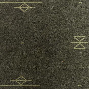 Aappo Härkönen, 1950/1960s  Finnish flat weave carpet for Vaasan Mattokutomo. Circa 320 x 180 cm.
