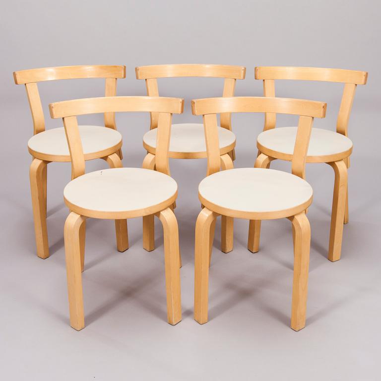 ALVAR AALTO, tuoleja, 5 kpl, malli 68, Artek, 1900-luvun loppu.