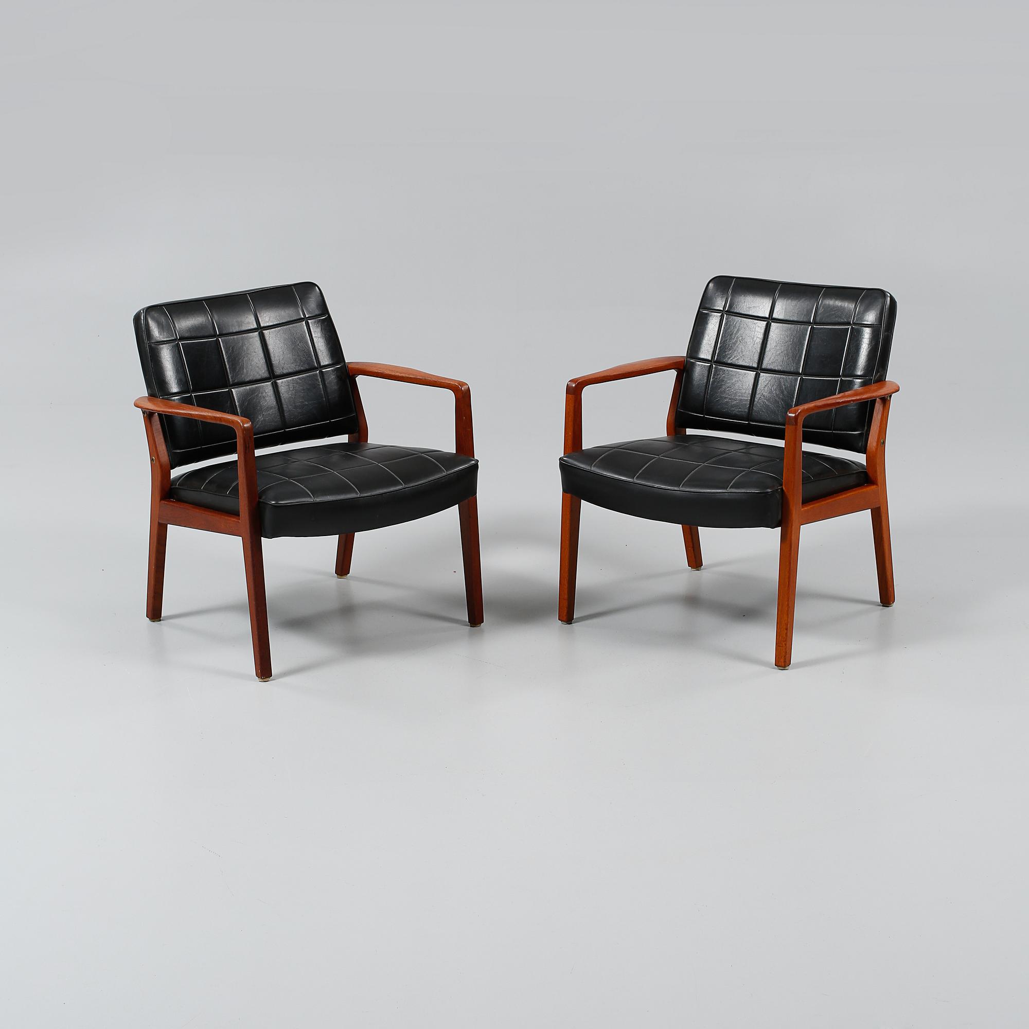 FÅTÖLJER, ett par, 1950/60-tal.