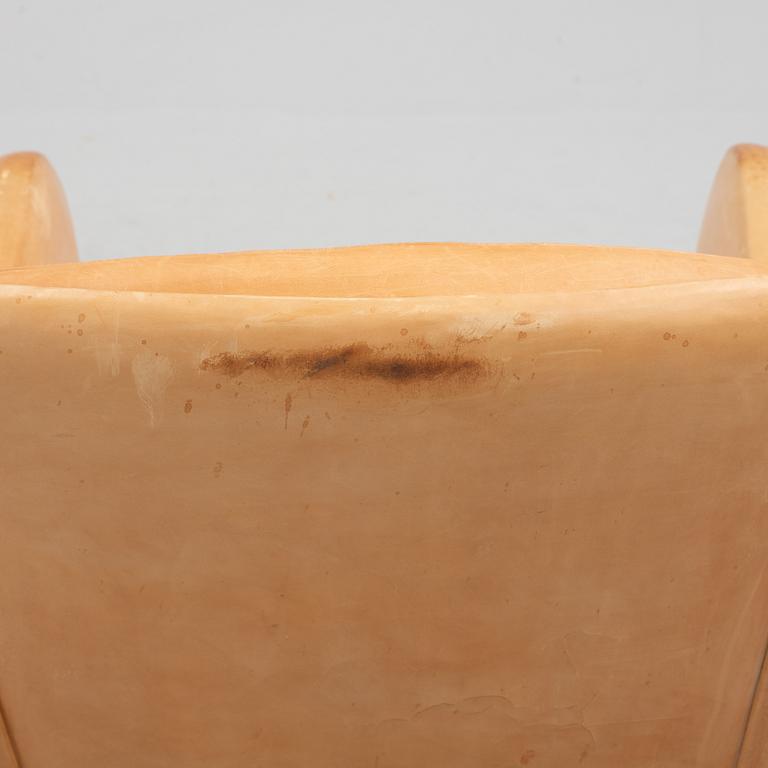 Kaare klint & Edvard Kindt-Larsen, a pair of "Mix 4396" armchairs, Rud Rasmussenm Denmark.