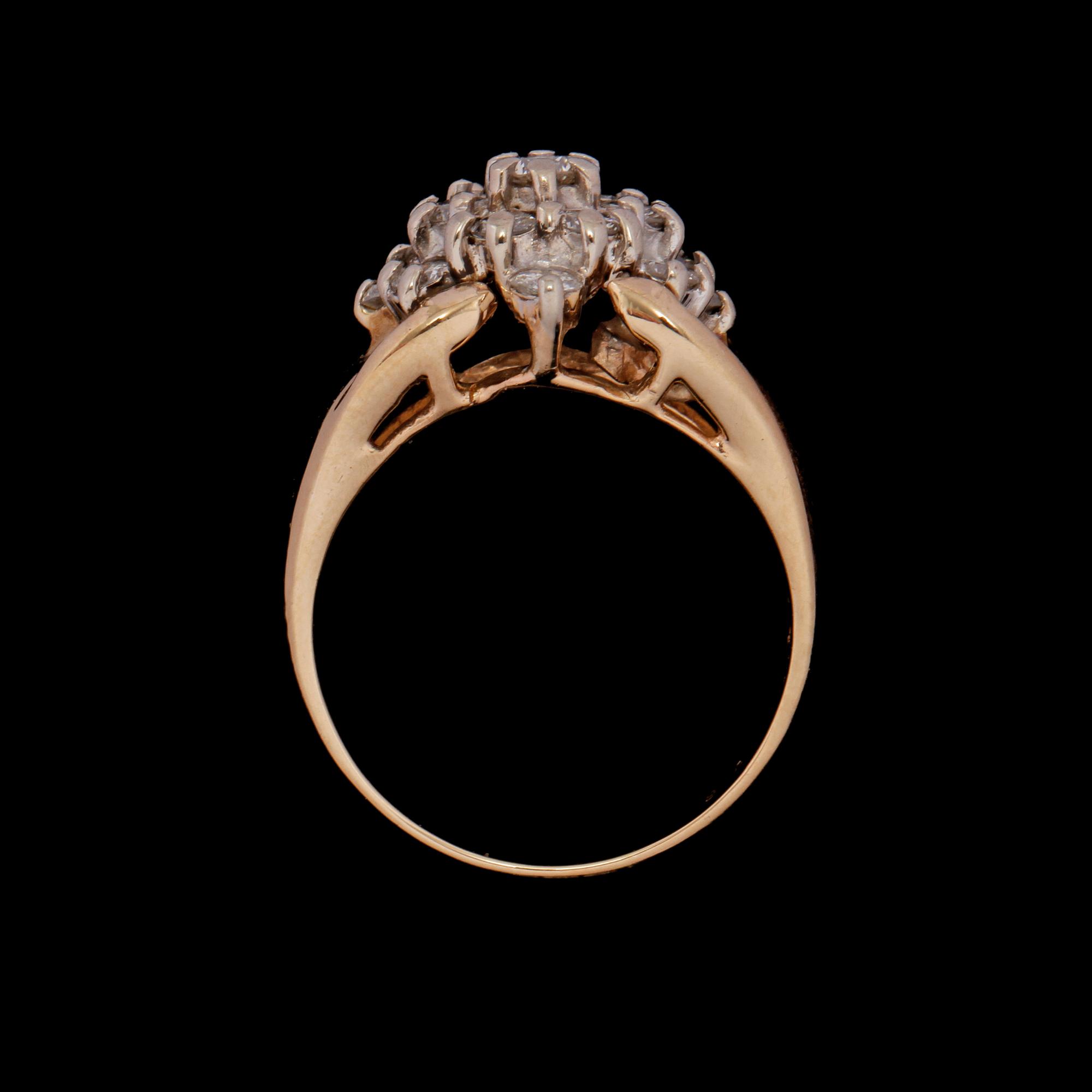 RING, 14k guld med 15 briljantslipade diamanter, totalt ca 0.78 ct, utländska stämplar. Vikt 5 g.