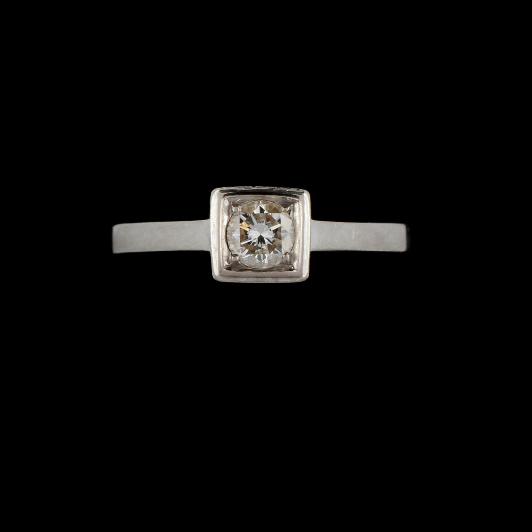 RING, 18k vitguld med briljantslipad diamant, 0.26 ct, Gustav Dahlgren & Co, Malmö, 1963. Vikt 2 g.