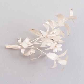 TIARA ja RINTANEULA, hopeaa. C.G. Hallbergs, Ruotsi.