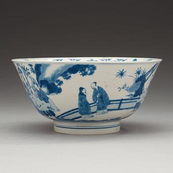 A blue and white bowl, Qing dynasty with Kangxi six character mark and period (1662-1722).