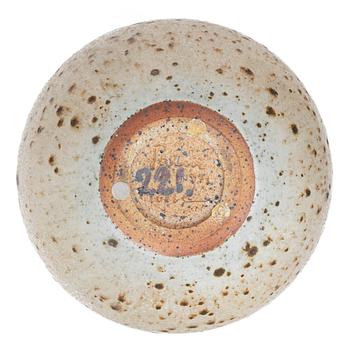 Rolf Palm, A stoneware vase, Mölle 1971.