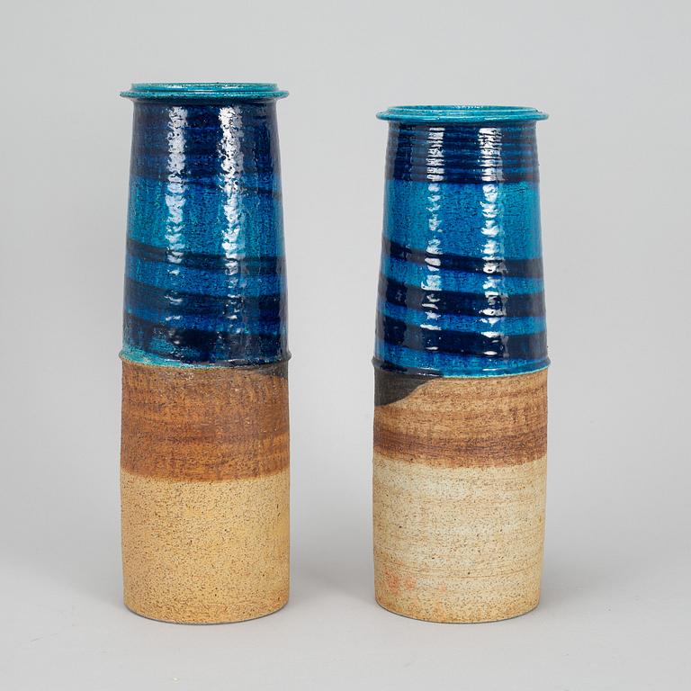 INGER PERSSON, a pair of stoneware vases, Rörstrand Ateljé.