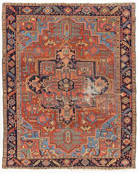 A semi-antique Karadja carpet, ca 376 x 297 cm.