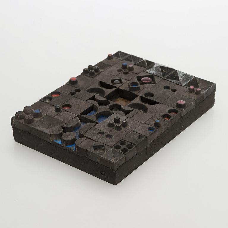 Rut Bryk, relief, keramik, signerad Rut Bryk.