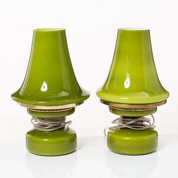 Hans-Agne Jakobsson, bordslampor, ett par, modell B124, Hans-Agne Jakobsson AB, Markaryd, 1900-talets andra hälft.