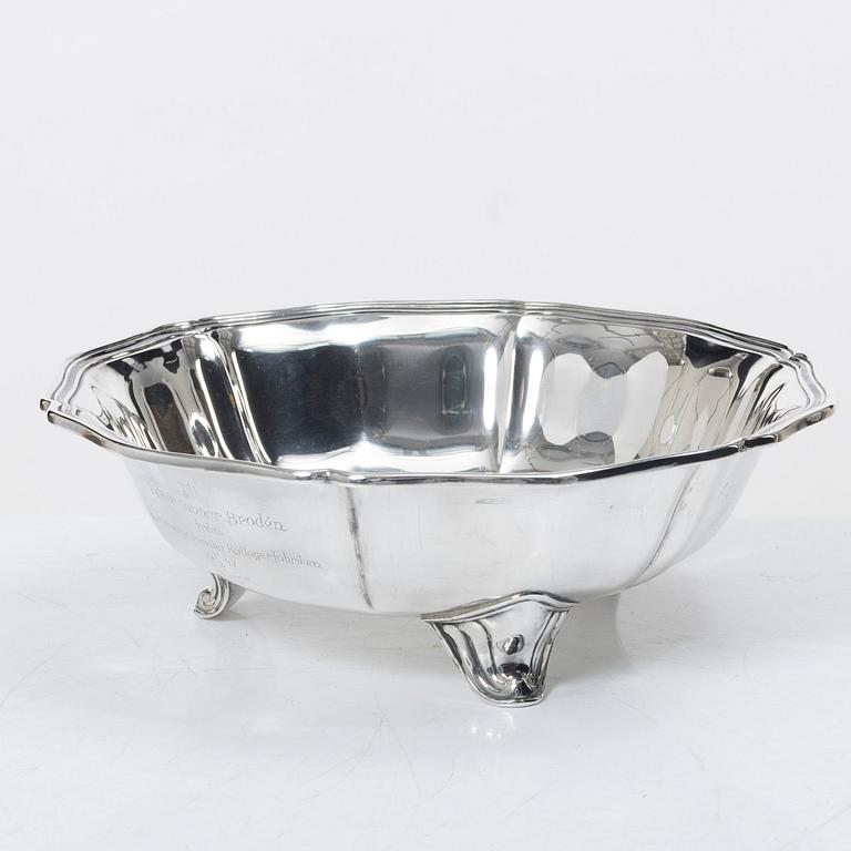 Karl Anderson, Skål på fötter, silver, Stockholm 1938.