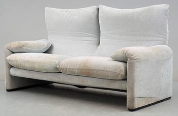 SOFFA, "Maralunga", Vico Magistretti för Cassina, Formgiven 1973.