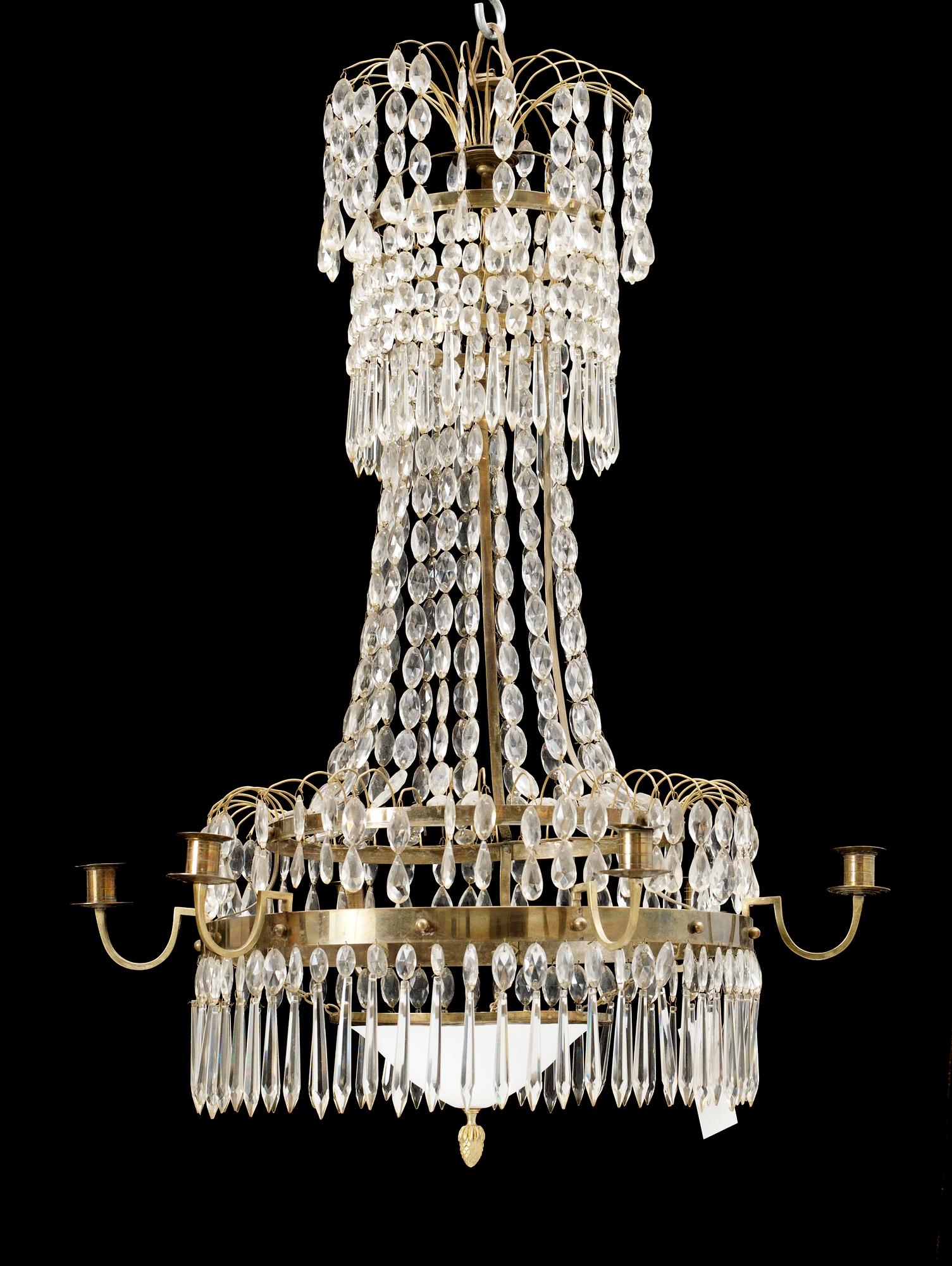 LJUSKRONA, gustaviansk stil, tidigt 1900-tal. H 90.