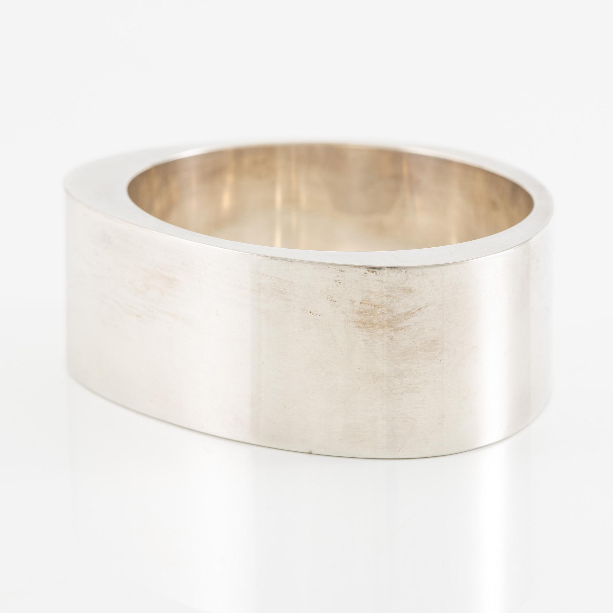 Lina Christensen, armring, "Extra", sterlingsilver, Georg Jensen.