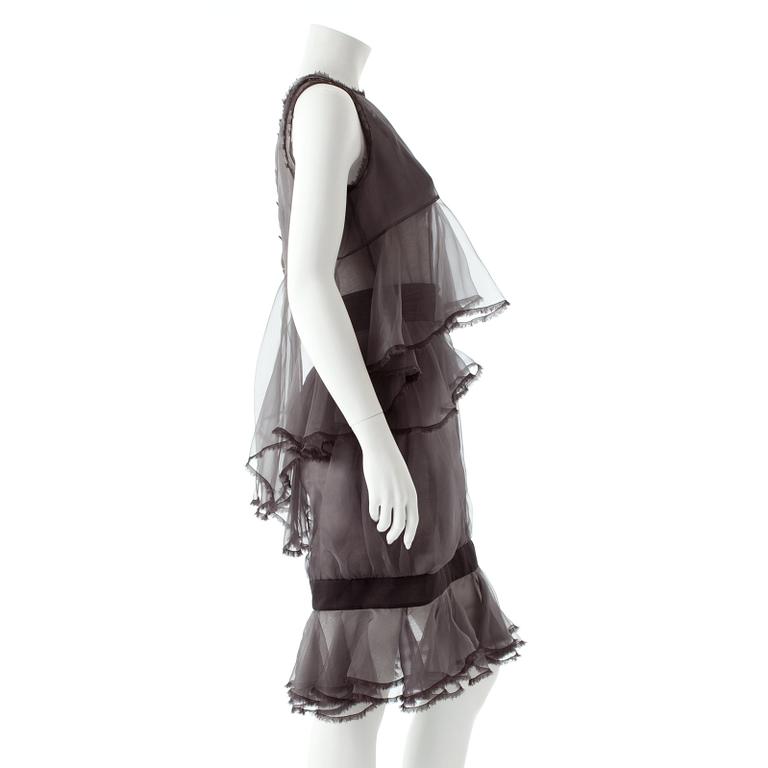 CHANEL, a grey silk chiffon evening dress in two parts, autumn 2008.