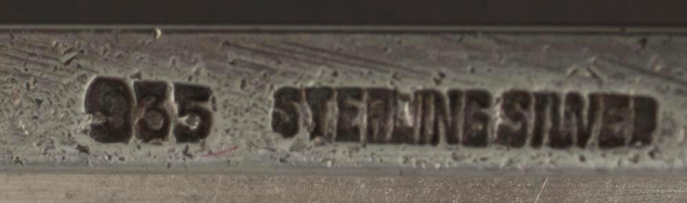 CIGARETTETUIER, 2 st, silver, svenska importstämplar samt Finska Guldsmeds AB, Åbo 1946. Tot. vikt 245 g.