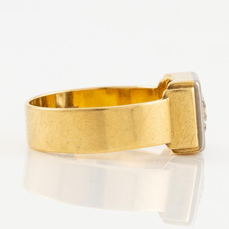 Wiwen Nilsson, Wiwen Nilsson, a ring, 18K gold with a round brilliant-cut diamond, Lund 1964.