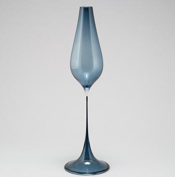 NILS LANDBERG, a glass goblet "Tulip", Orrefors, signed and numbered 312-57.