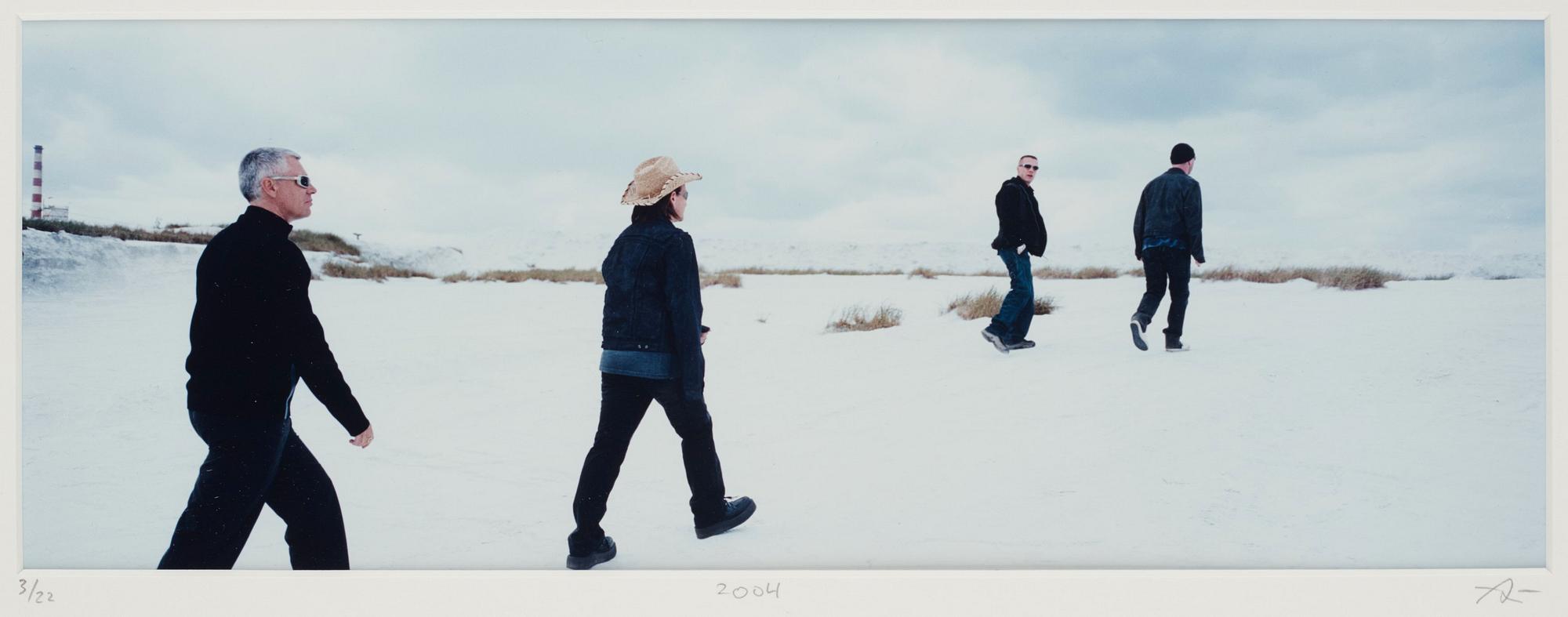 Anton Corbijn, "22:U2", 1982-2003.