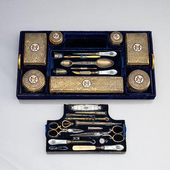 An Antique travellingbox/dressing case, marks of  Fitzmaurice West, London 1870.